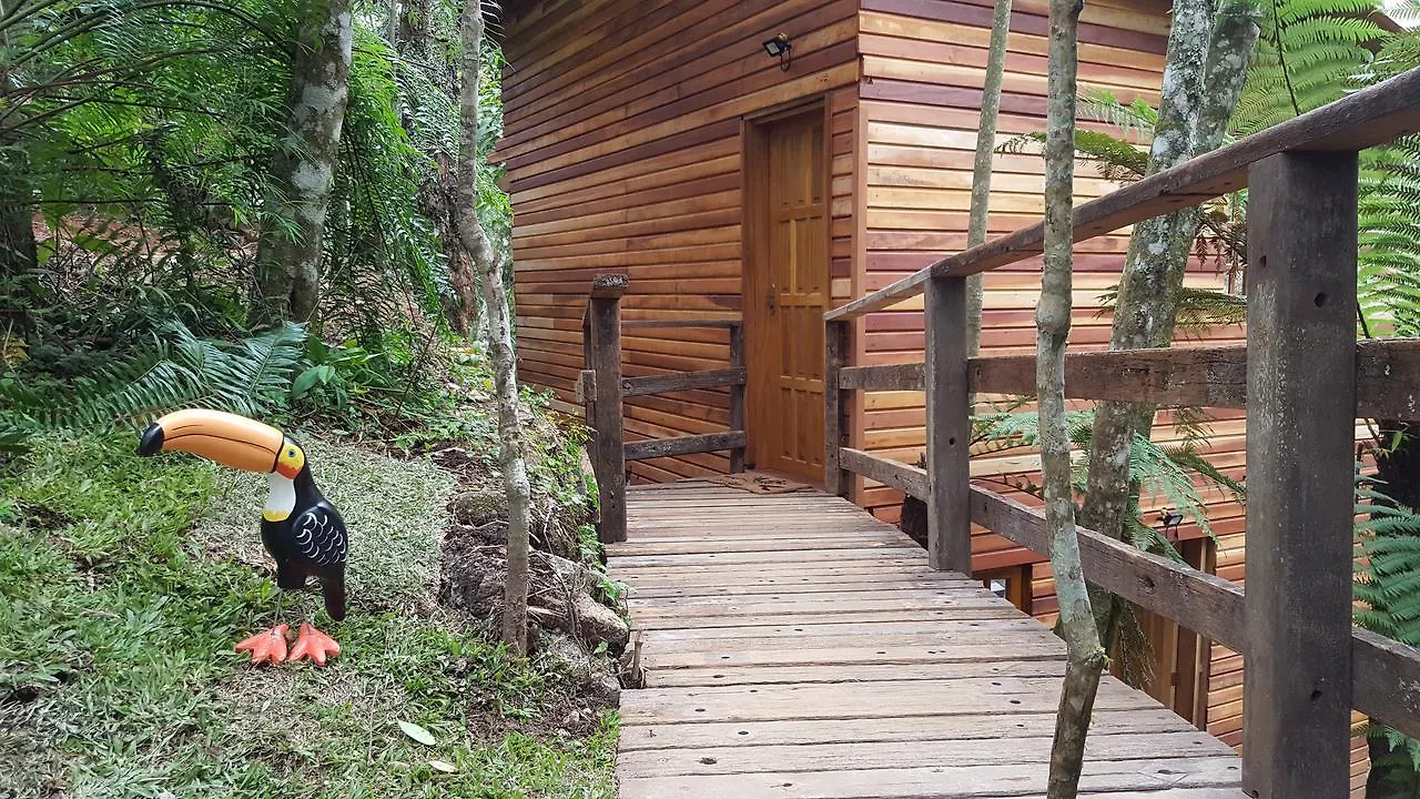 Daire Chale Dos Tucanos- Parede De Vidro Com Linda Vista Campos do Jordao Brezilya