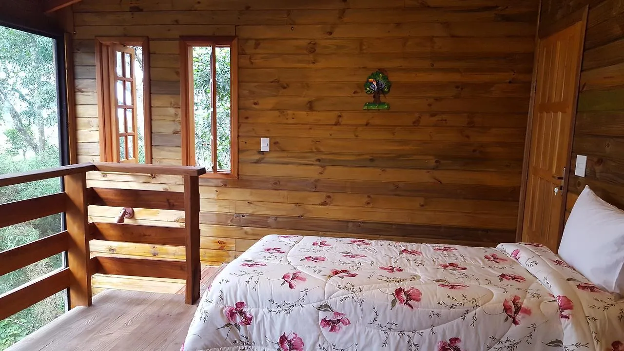 Chale Dos Tucanos- Parede De Vidro Com Linda Vista Campos do Jordao